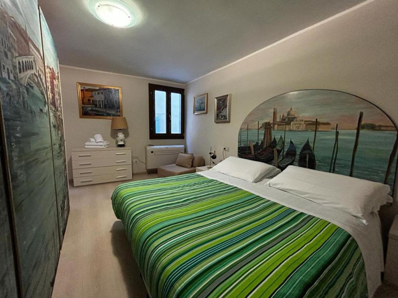 Grimaldi Apartments San Marco & Castello Venecia Exterior foto